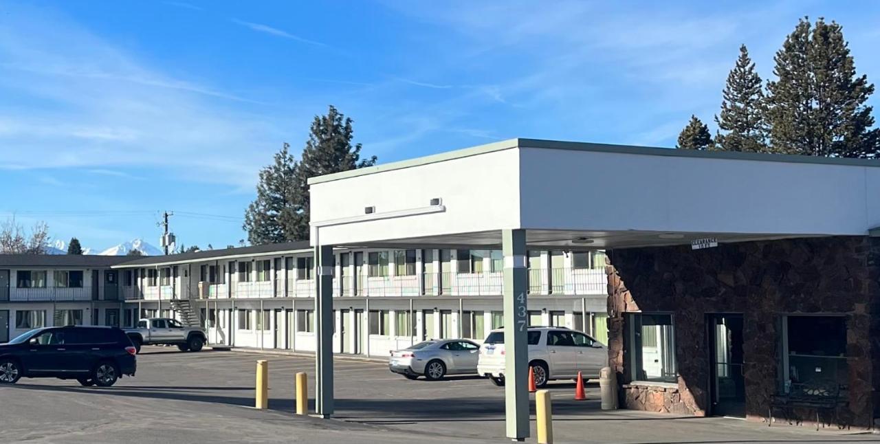 Bend Inn & Suites Bagian luar foto