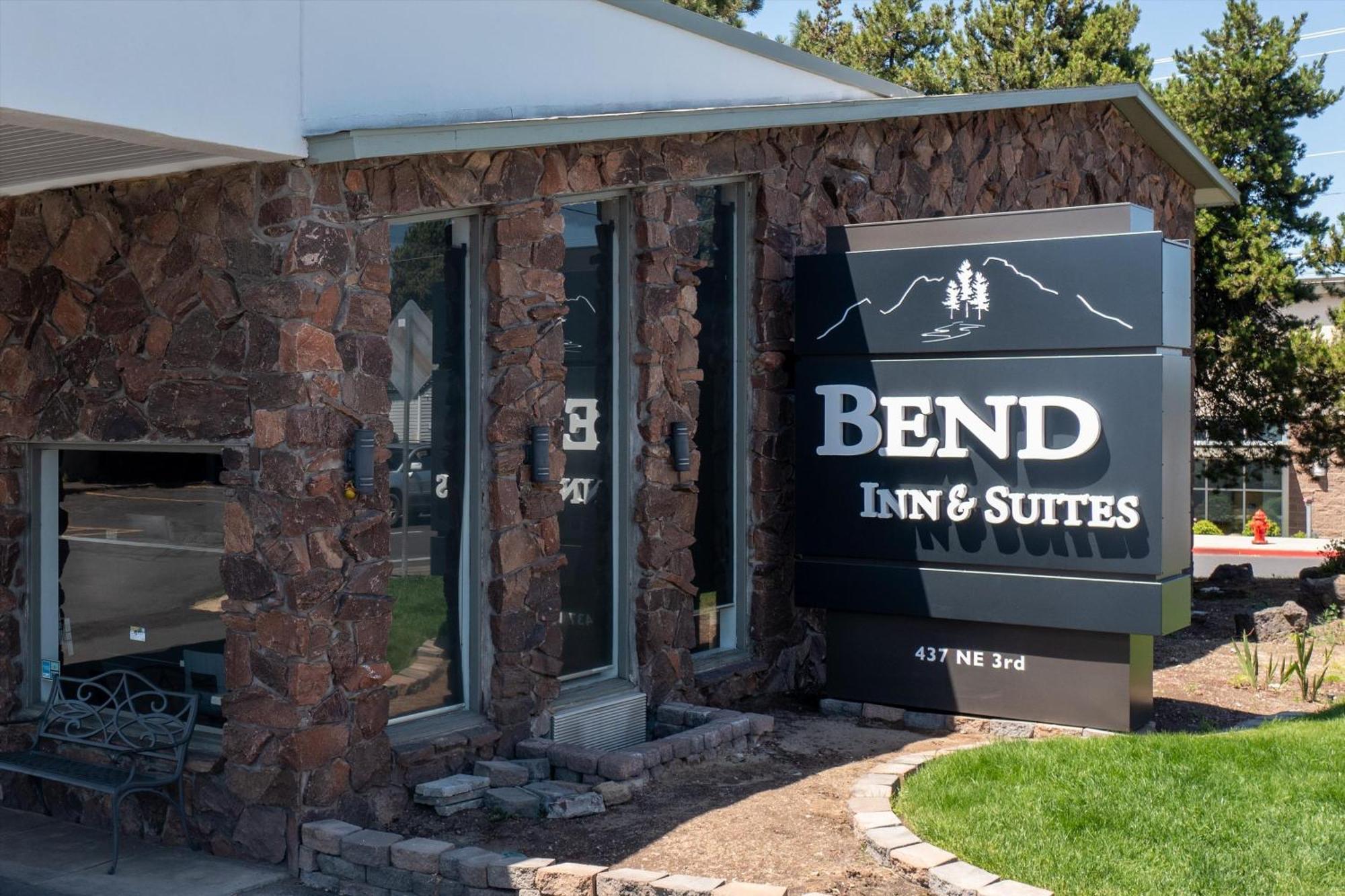 Bend Inn & Suites Bagian luar foto